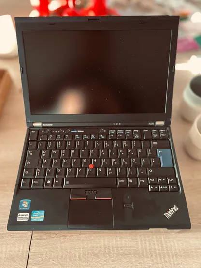 A thinkpad X220 