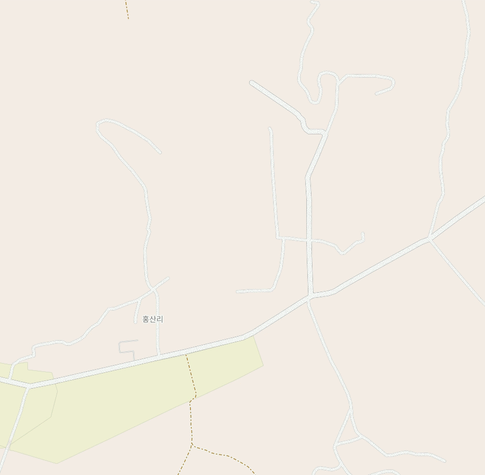 GIF animé d'une carte OpenStreetMap. GIF avant après, dans et autour du village de Hongsan-ri, arrondissement de Chongdan, Corée du Nord

Première image : les principales routes sont présentes, avec une légère zone agricole au sud-ouest.

Deuxième image : tous les bâtiments, le POI, l'école, toutes les routes, mais surtout les landuses : toutes les zones agricoles, de bois, de verger, de mine, le lac et la zone industrielle apparaissent !
