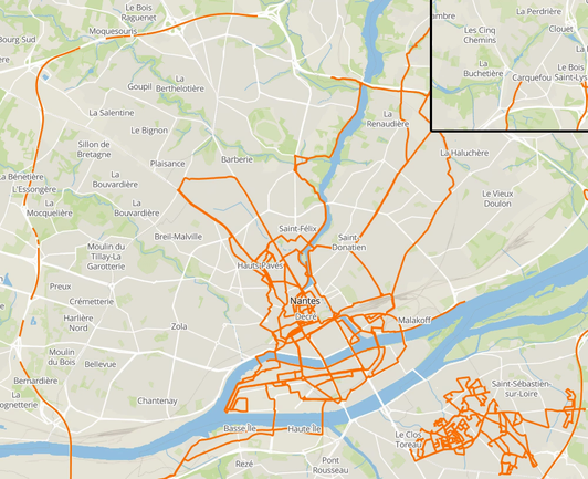GIF animé d'une carte OpenStreetMap de Nantes, avec la couverture Panoramax en 360 degrés. Première image : une petite partie du centre-ville est en 360 degrés. Deuxième image : Une plus grande partie du centre-ville de Nantes, et le nord est disponible en 360 degrés !
