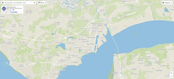 GIF animé d'une carte OpenStreetMap de Saint-Nazaire, avec la couverture Panoramax en 360 degrés filtré par l'utilisateur Vincenttux.
